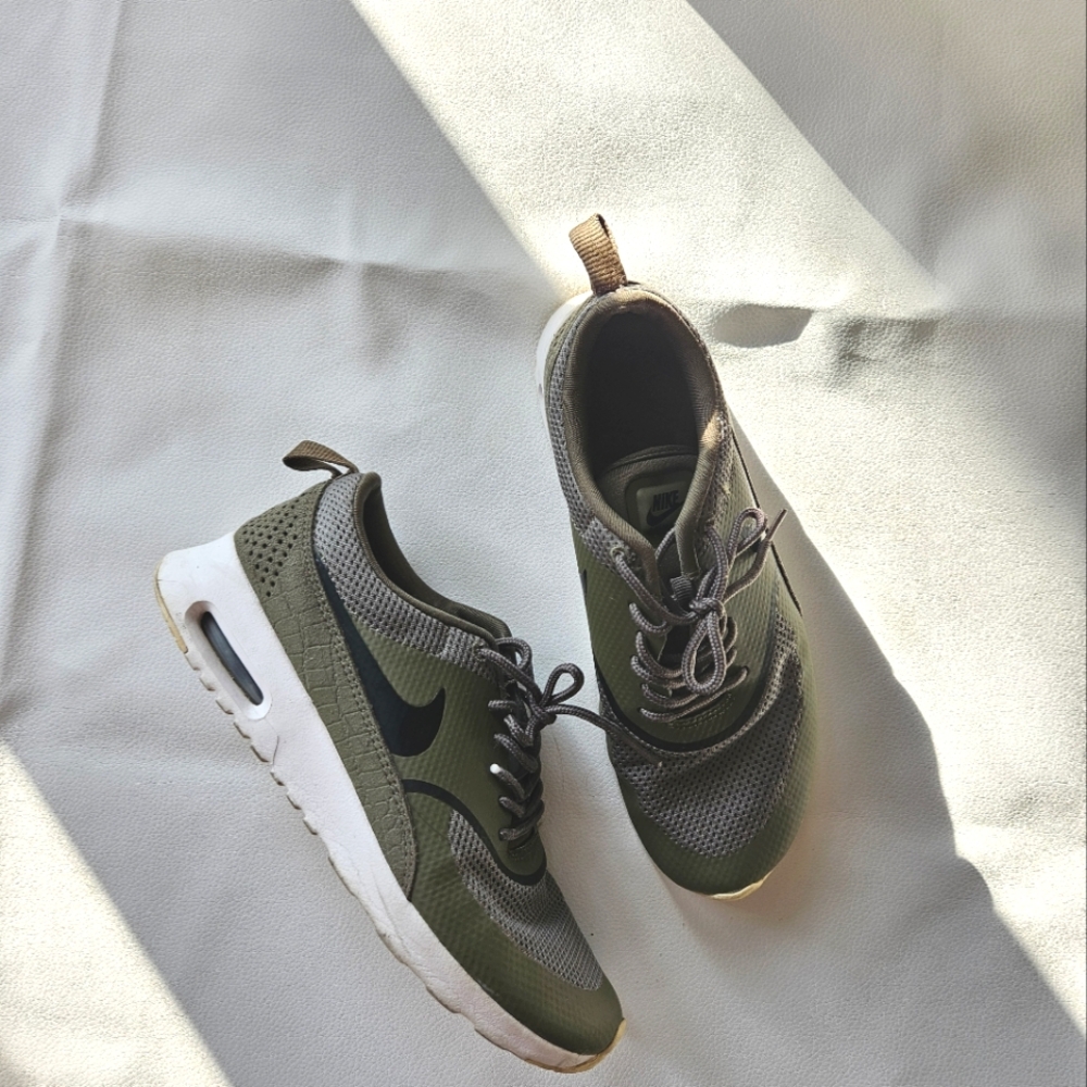 Nike Women's Olive Green and Black Sneakers